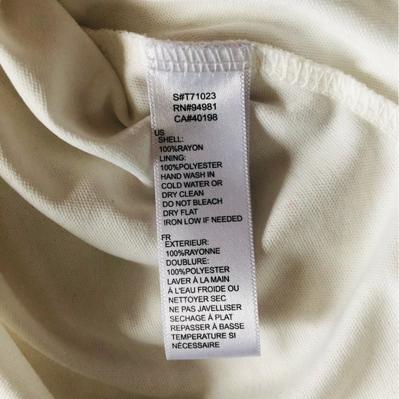 Vintage Crochet Lace Detailed Tank Top in Cream Made in USA - Picture 7 of 8